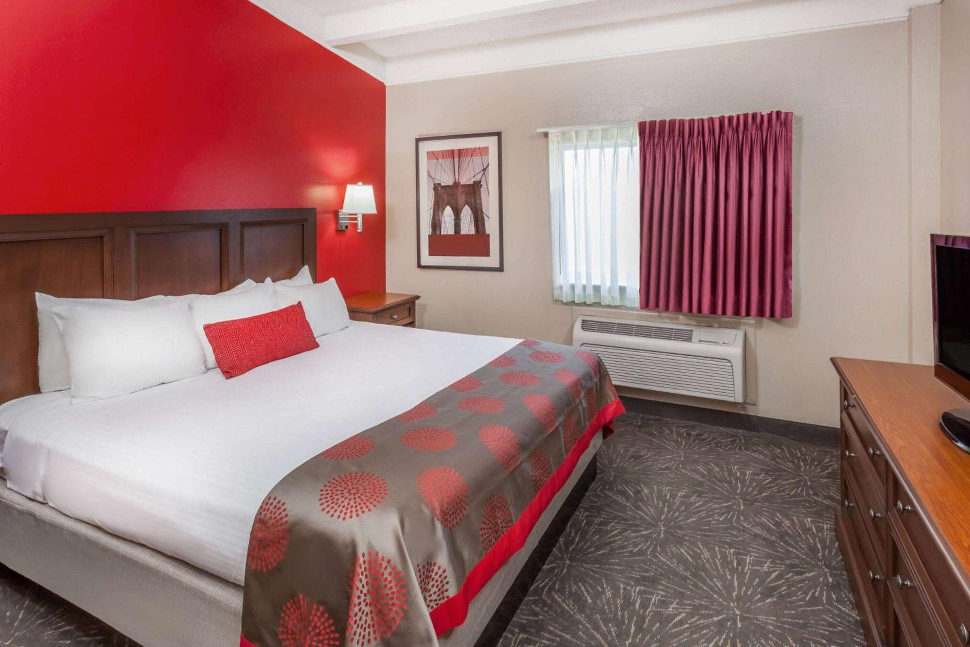 Ramada By Wyndham Hammond Hotel & Conference Center Dış mekan fotoğraf