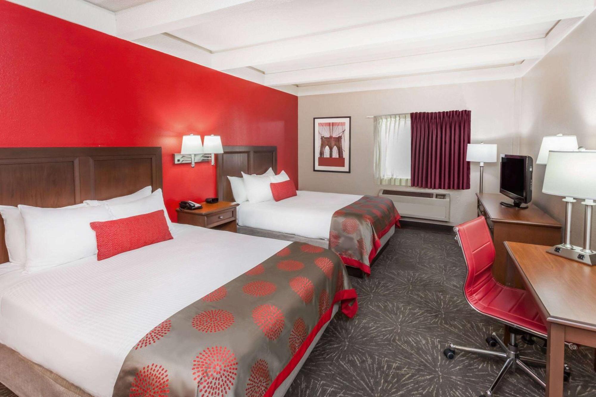 Ramada By Wyndham Hammond Hotel & Conference Center Dış mekan fotoğraf